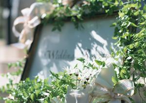 シンプルな結婚指輪を選ぶならここ